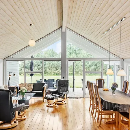 Holiday home Awesome In With Sauna Rodby
