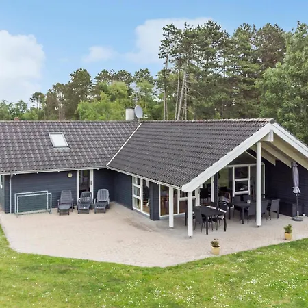Awesome In With Sauna Holiday home