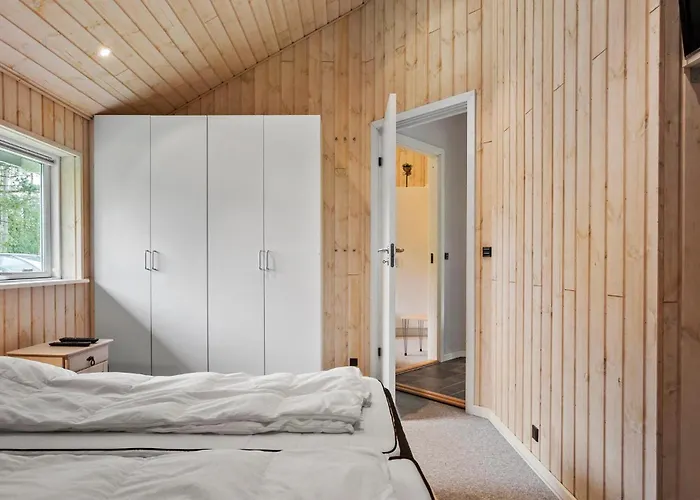 Holiday home Awesome In With Sauna